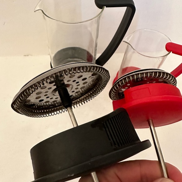 Set of 2 gently used body French coffee presses one full size one mini - Picture 11 of 11